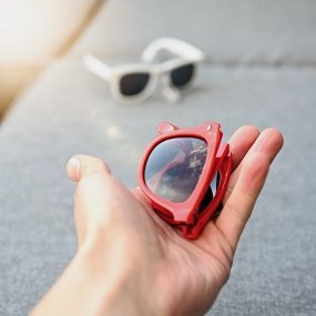 Sunglasses in wayfarer model