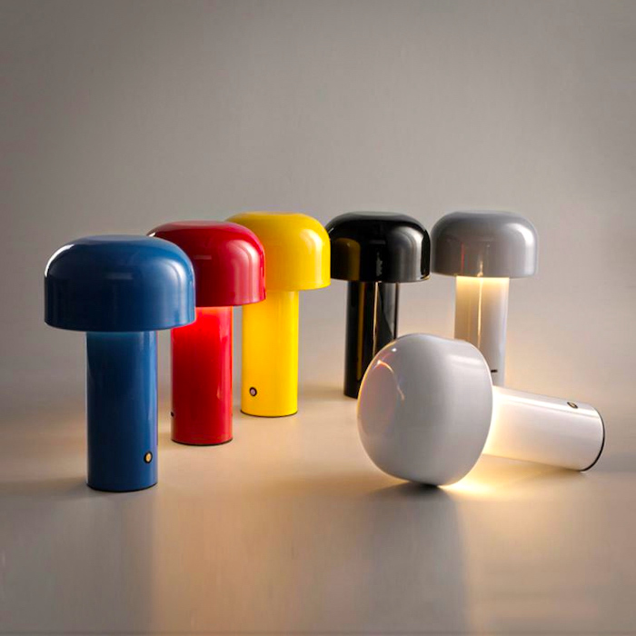 Wireless table lamp with dimmer