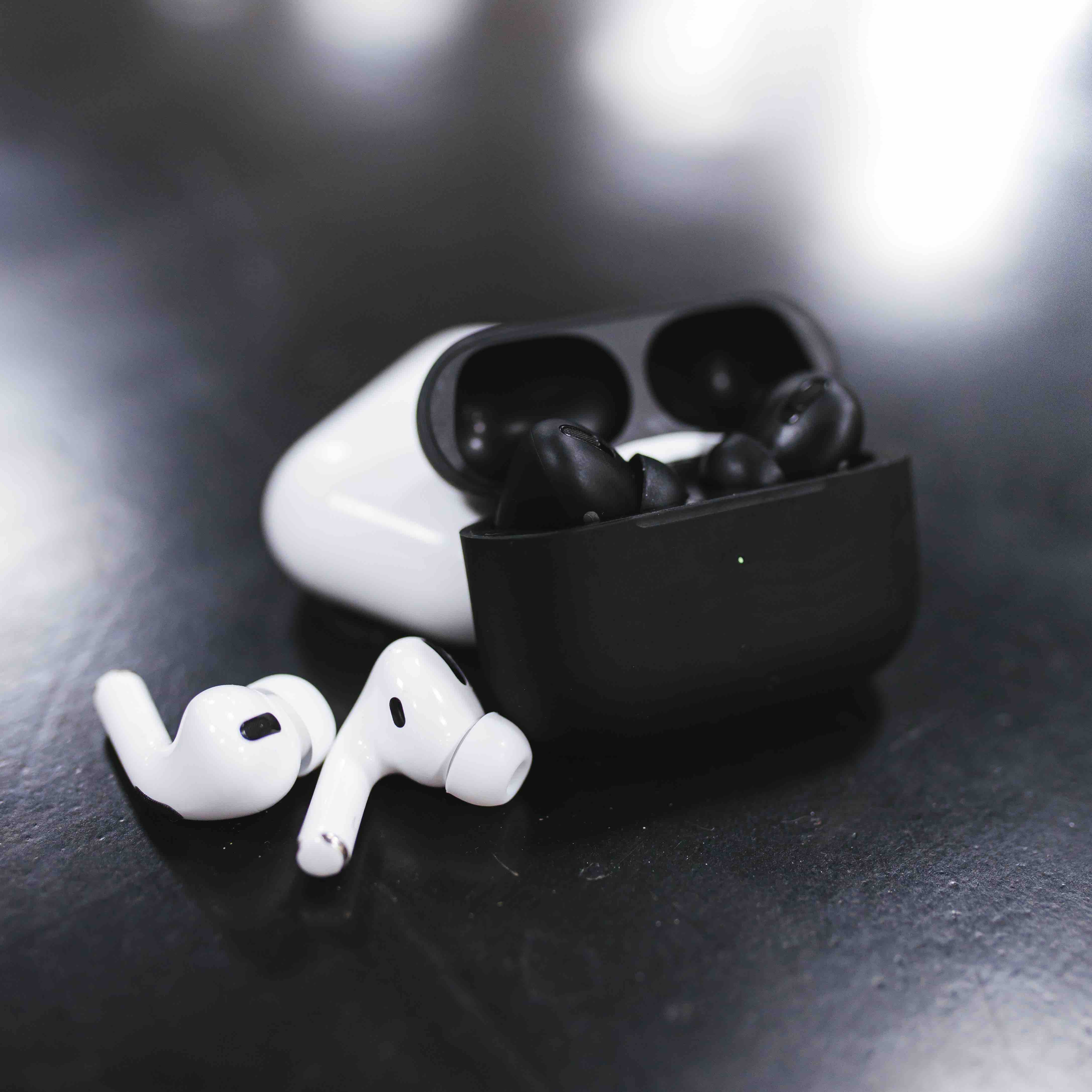 In-Ear Headphones - Elite